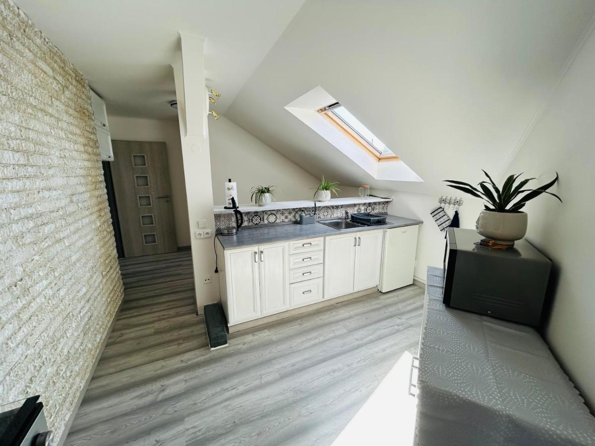 Apartman Theresa Дечин Екстериор снимка